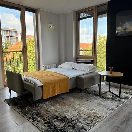 Manto Namai In The Center Of With A View 克莱佩达